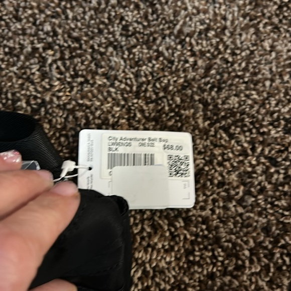 Lululemon City Adventure belt bag New! - Picture 3 of 6